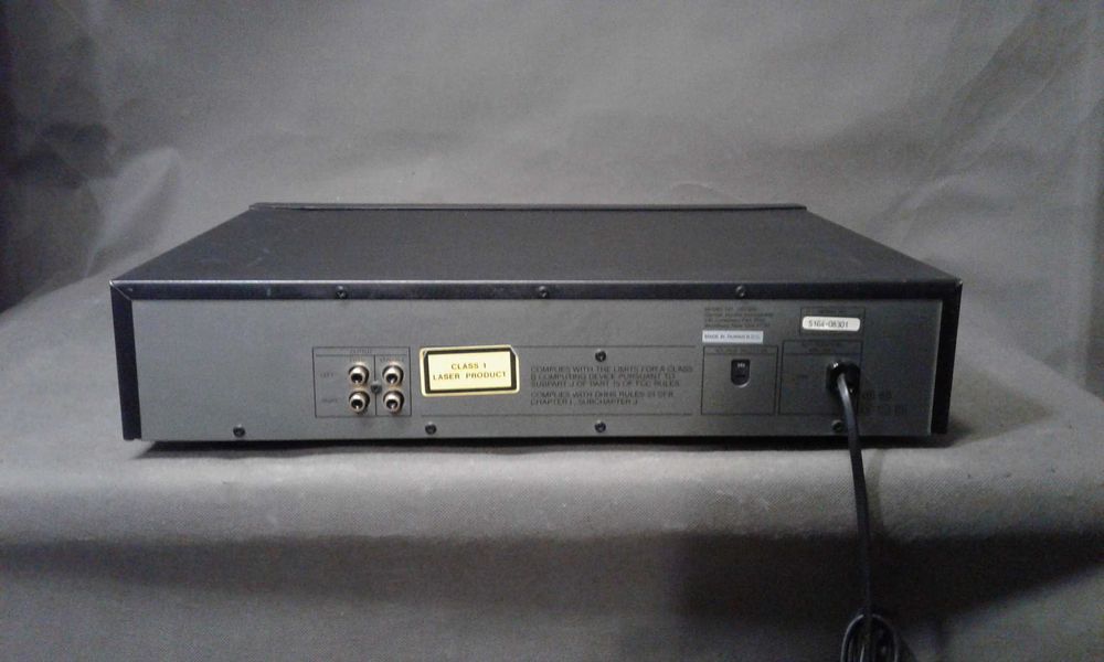 HARMAN KARDON HD-7500,pilot, odtwarzacz cd