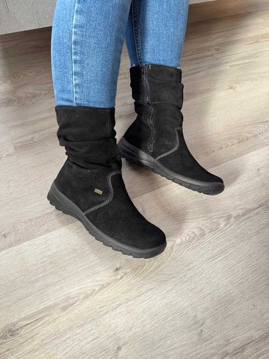 Зимові нові черевики