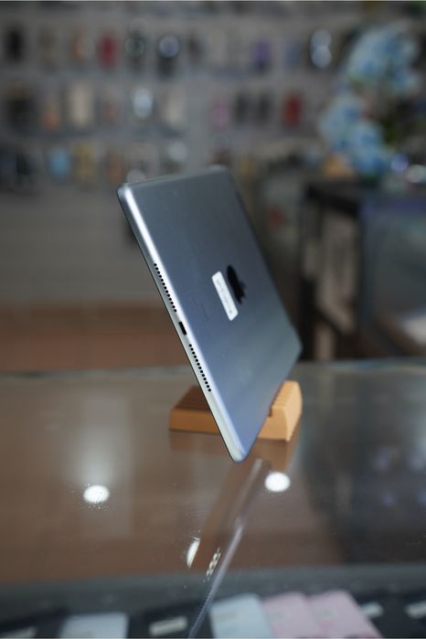 iPad 2018 32GB Space LTE