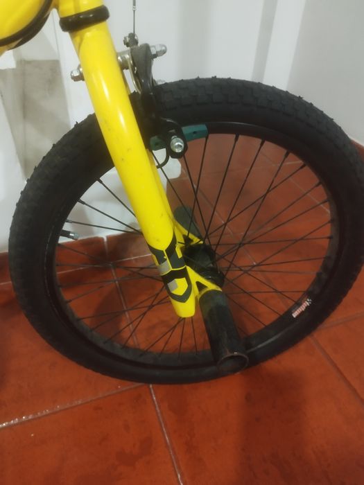 Bicicleta bmx amarela Scott vol-x40