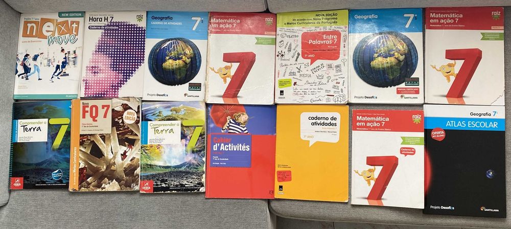 Manuais escolares do 7º ano de DIVERSAS DISCIPLINAS
