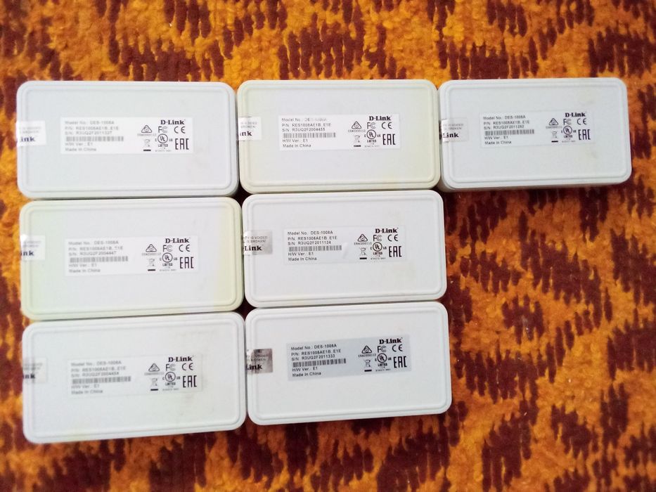 Комутатори D-Link DES-1008A