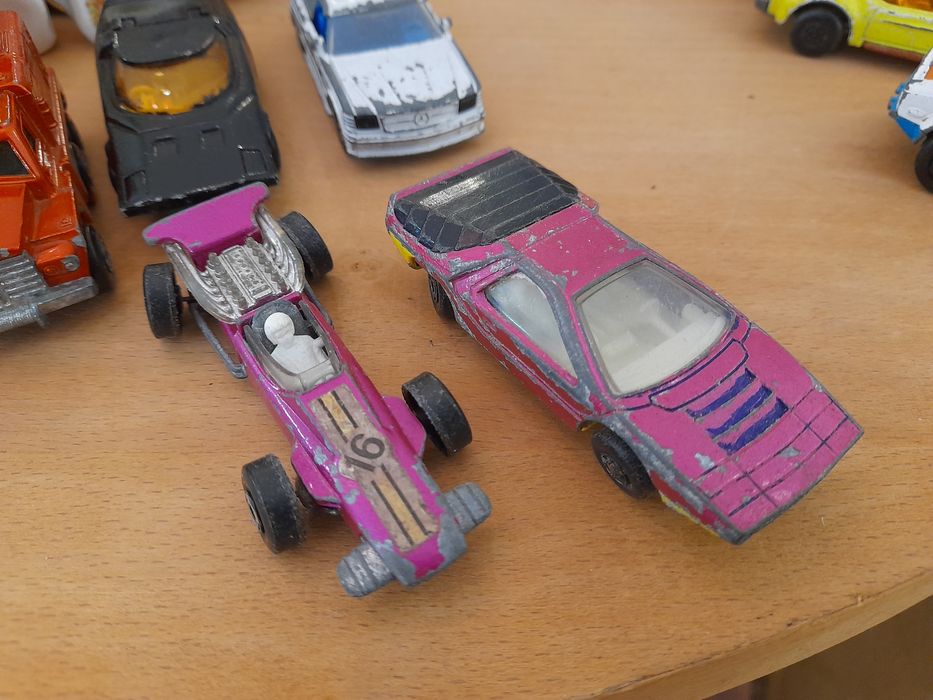 Carros Matchbox SUPERFAST com danos