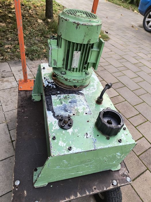 Agregat hydrauliczny  1,1kW zbiornik oleju pompa pąpa  silnik y