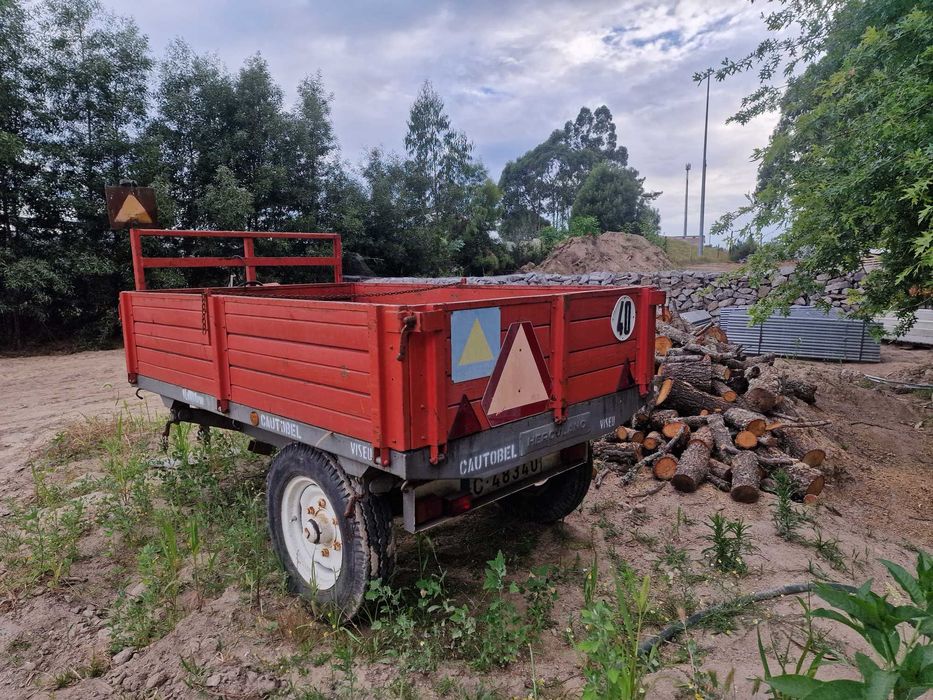 Herculano Reboque agricola tribascolante