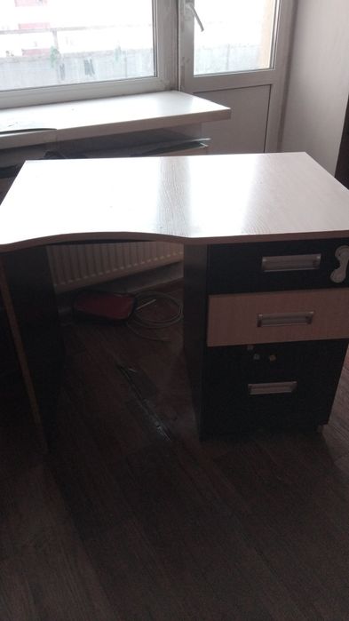 Продається Стіл для письма