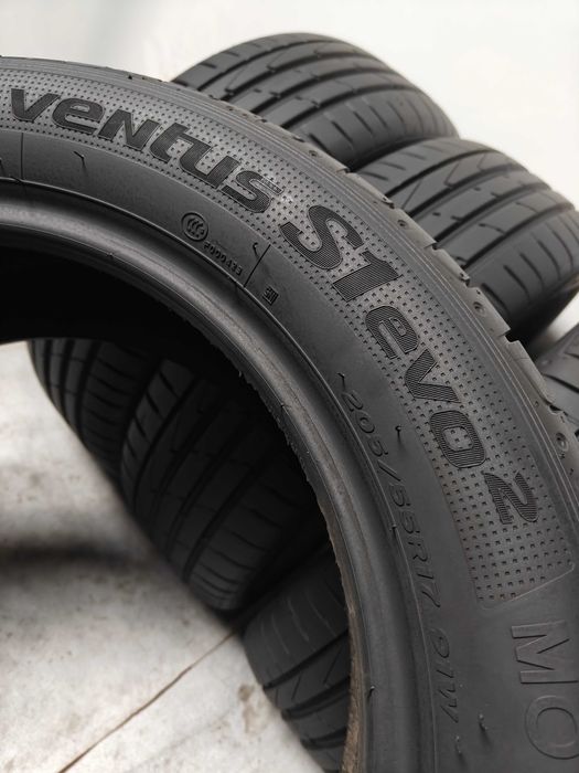 R17 205 55 шини літні Hankook Ventus S1 Evo2