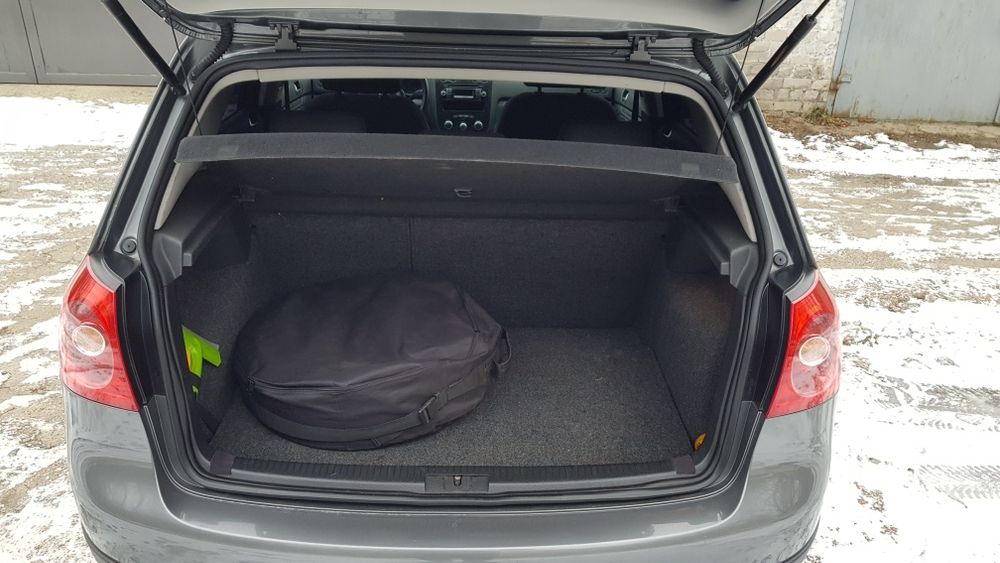 VW Golf V 1.6 газ/бензин