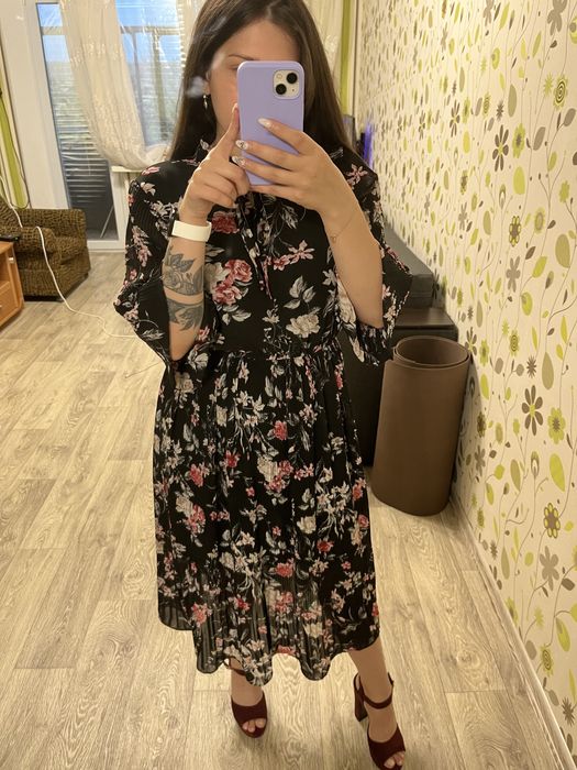 Шикарное платье миди