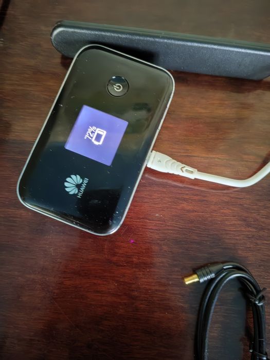 Мобільний роутер 4G Wi-Fi HUAWEI 5F3H-12