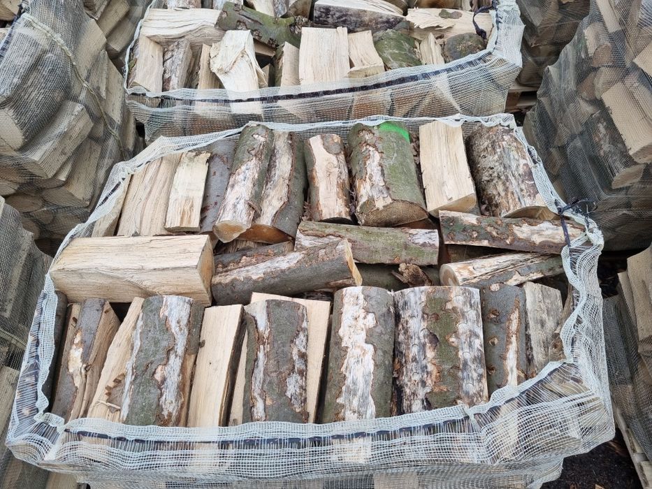 Drewno kominkowe BUK opałowe sezonowane opał drzewo buczyna liściaste