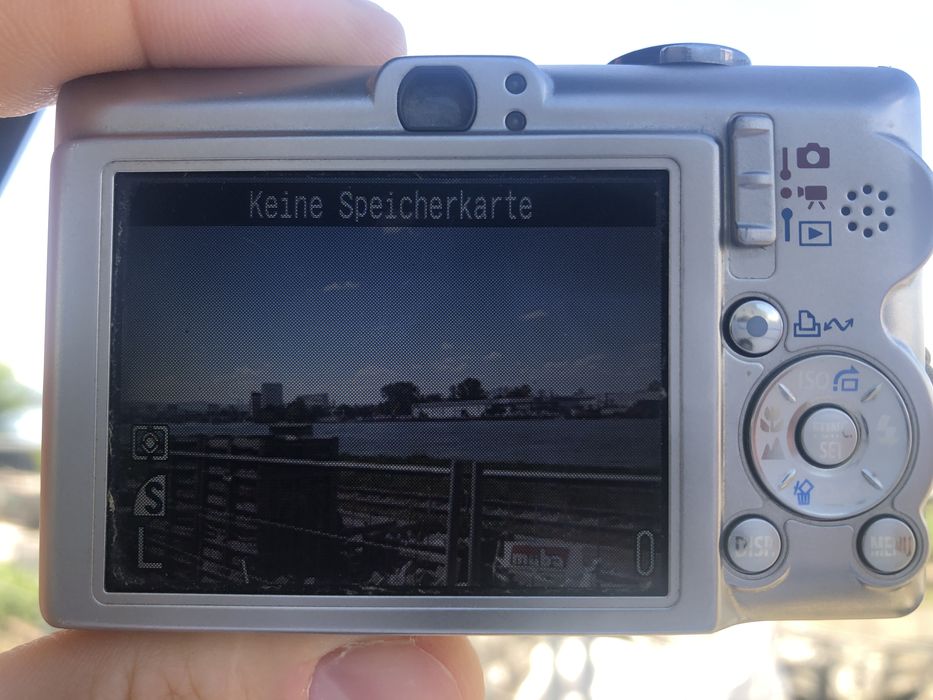 Canon Ixus 55 ..