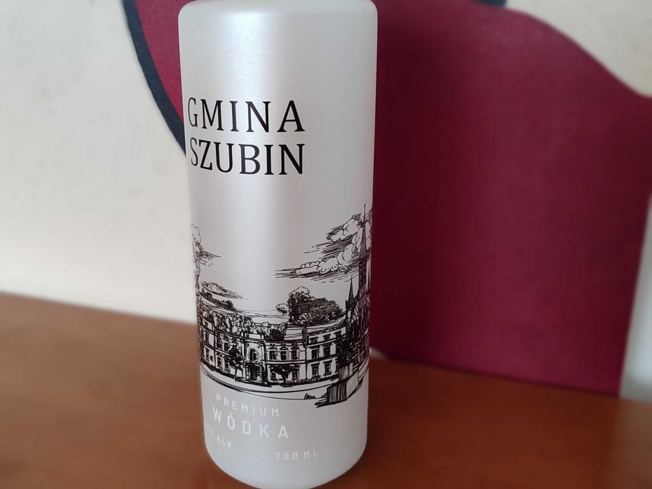 Garrafa (vazia) de vodka polaca Gmina Szubin