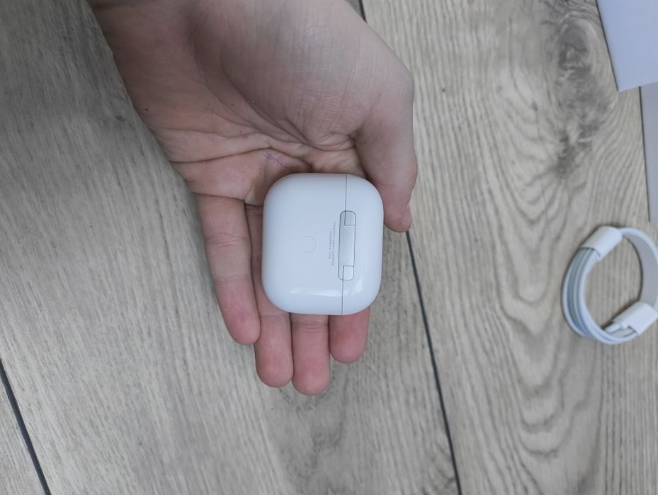 Słuchawki Apple AirPods3