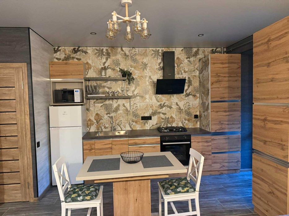 Здаю квартиру городок новий будинок