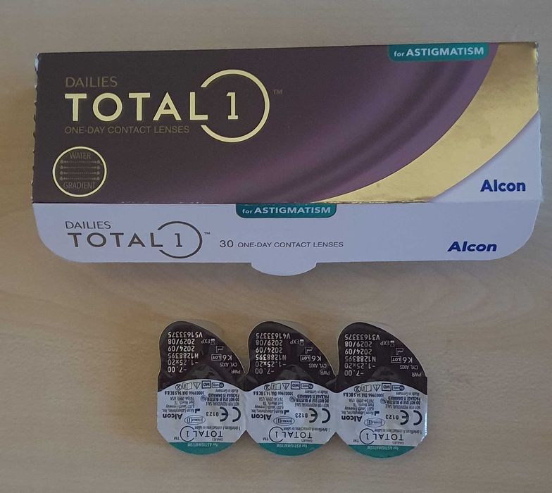 Контактні лінзи одноденні торичні Dailies Total 1, продаж поштучно.