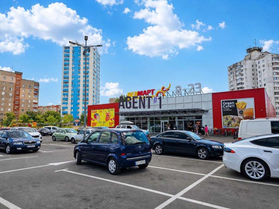 Продаж 1-кімнатної , 3 поверх, Масани. м. Чернігів. Чудовий стан будинку