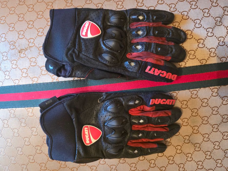 Шлем NENKI , Мотокуртка BUSE