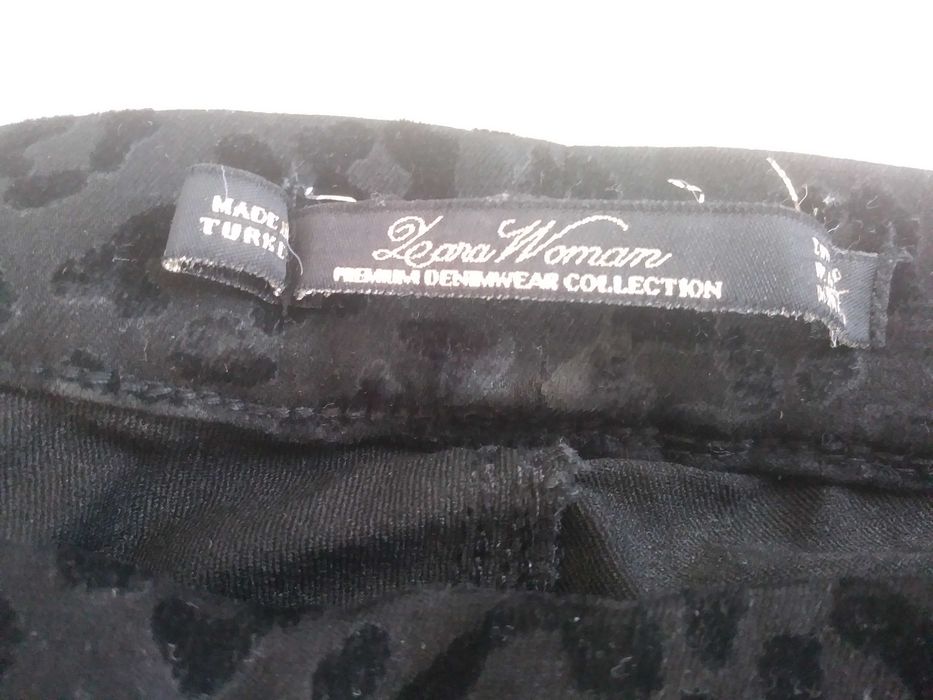 Spodnie Zara Woman Premium Legging Fit.