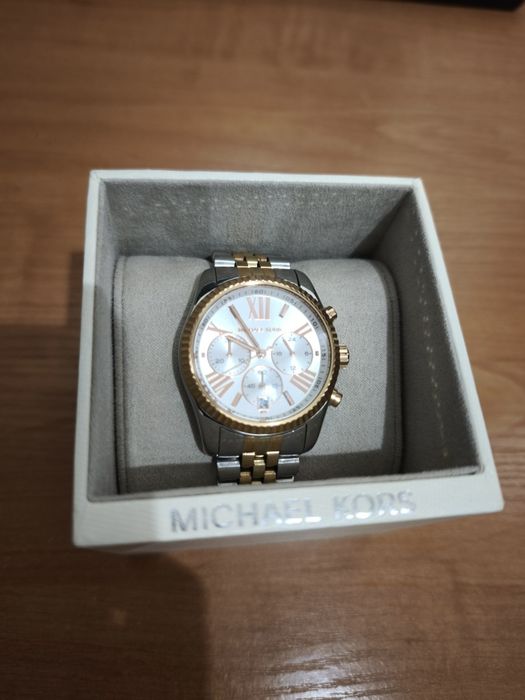 Часы женские Michael Kors