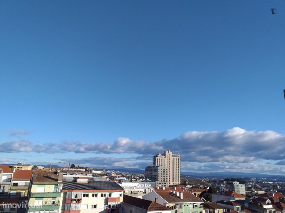 Estúdio - localizado em Santo Ildefonso Porto