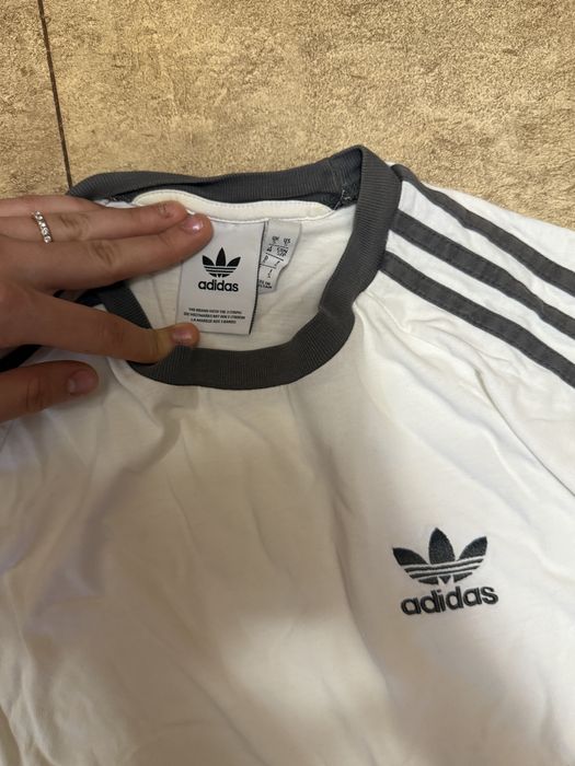 футболка белая adidas