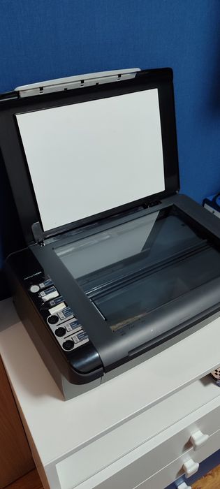Продам принтер Epson cx4300