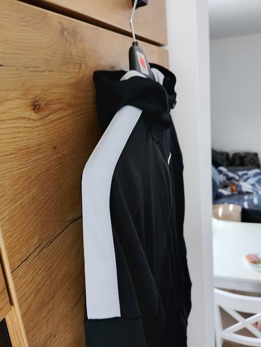 Bluza dziecięca  z kapturem