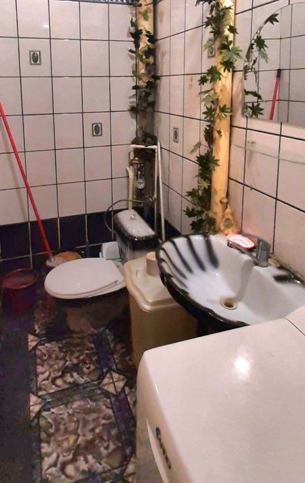 2 Кімнатна.В Центрі.Закритий Двір.