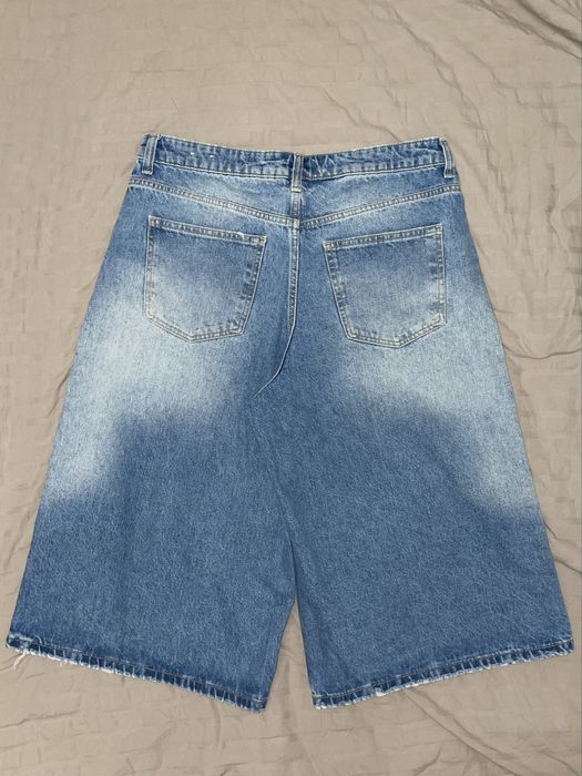 Шорти-бермуди Bershka|Розмір EUR 42 ≈ M-L