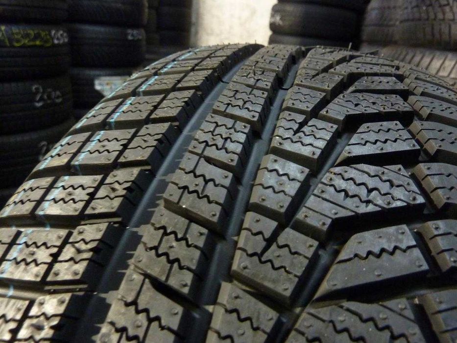 4x Opona nieużywana zimowa 195/45R18 HANKOOK 225zł/szt. WYSYŁKA GRATIS