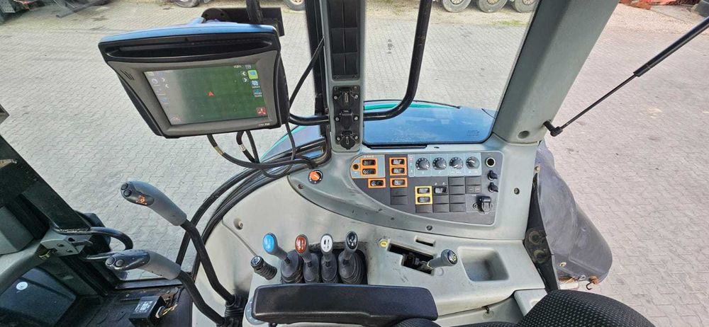 Ciągnik rolniczy VALTRA T171 .161