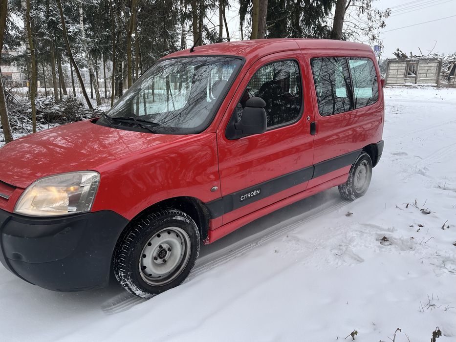 Citroen berlingo 1.6 hdi 90 km 2008r!!ZADBANY!!!