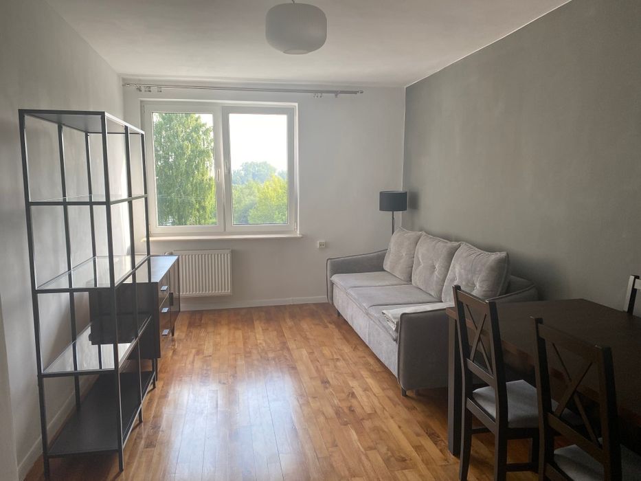 Mieszkanie 3 pokoje os. Wiślana 48 m2