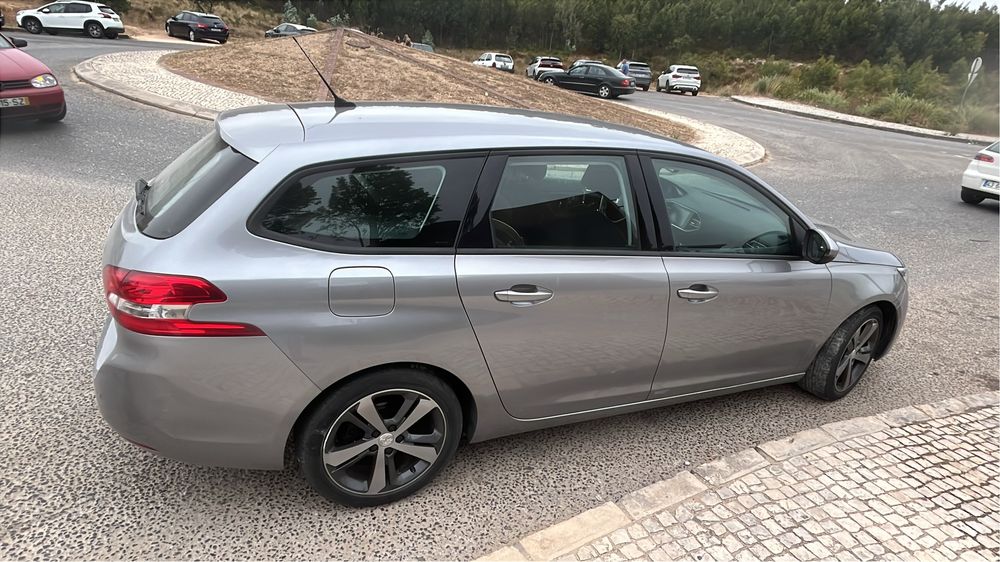 Peugeot 308 SW 1.5 BlueHDi Active 130 cv