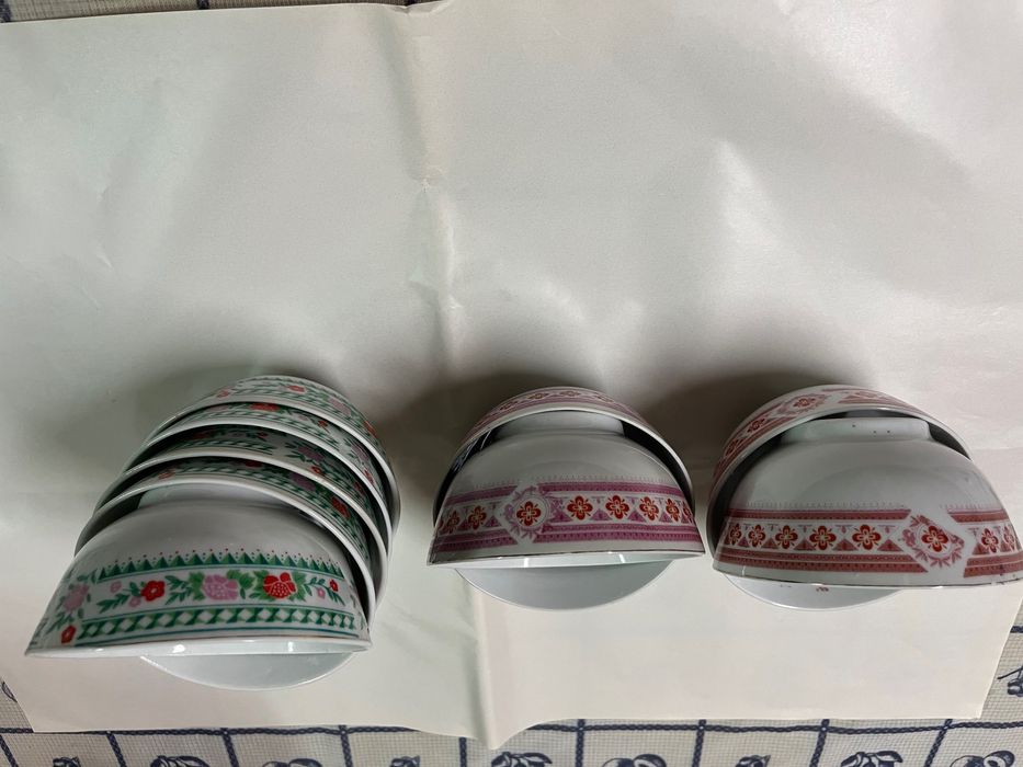Tigelas Limoges e chinesas