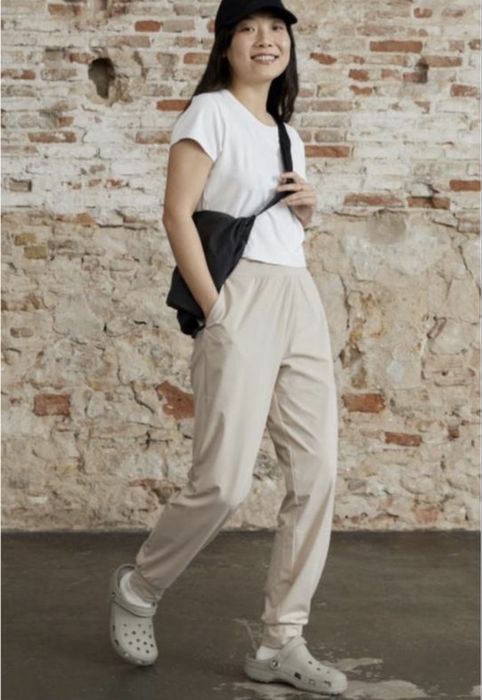 (S, M) тонкі еластичні джогери uniqlo ultra stretch airism joggers