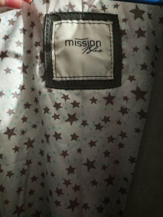 Жіноча шкіряна куртка Mission / натуральна шкіра