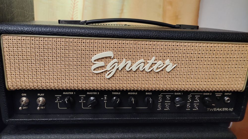Ламповий підсилювач Egnater Tweaker 40H. Голова. Вихідні лампи 6L6GC. При потребі є Кабінет 2*12 з Celestion