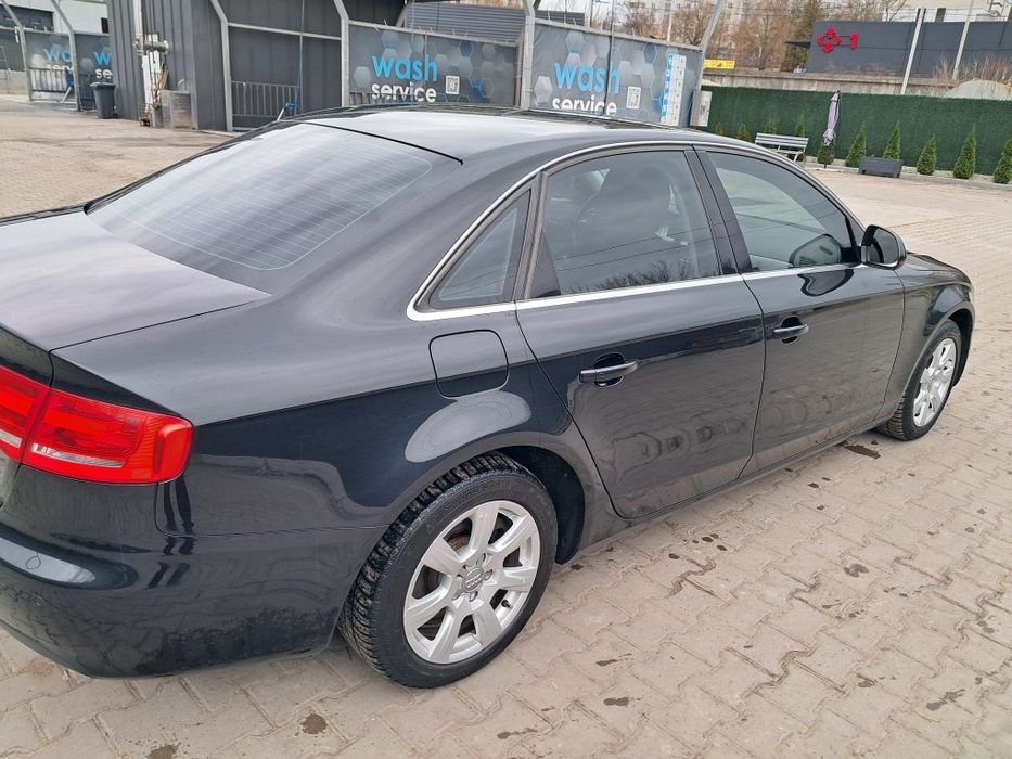 Продам audi a4b8