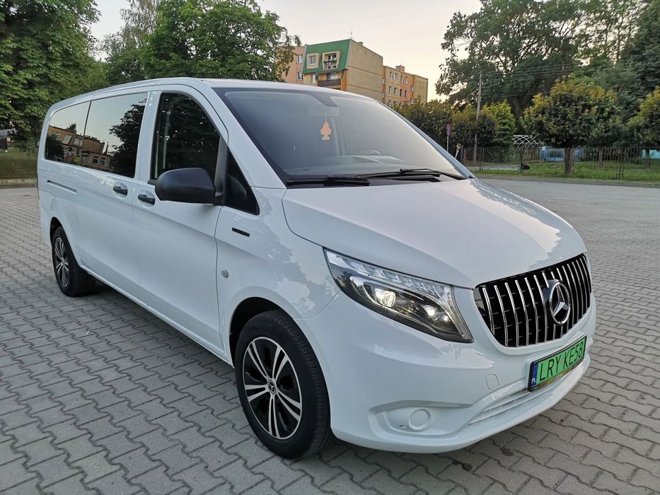 Mercedes-Benz Vito eVito tourer L3 PRO osobowy FULL LED przód i tył faktura VAT 23% bezwy
