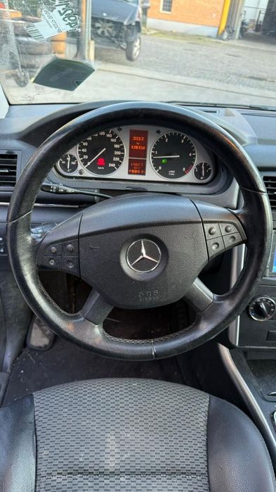 Para peças MERCEDES-BENZ Classe B (W245)