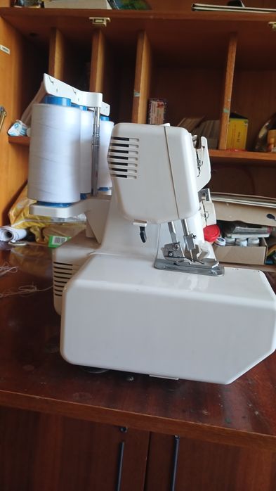 Оверлок  Janome MyLock 205D