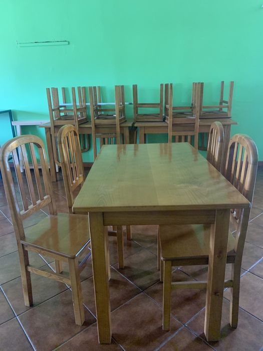 Mesas e cadeiras para restauração