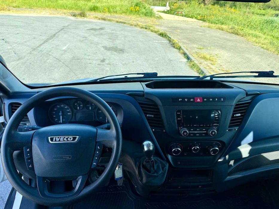 IVECO Daily 35 S14 Cabine Dupla, 7 lugares, AC, 2019, 110.000 Km