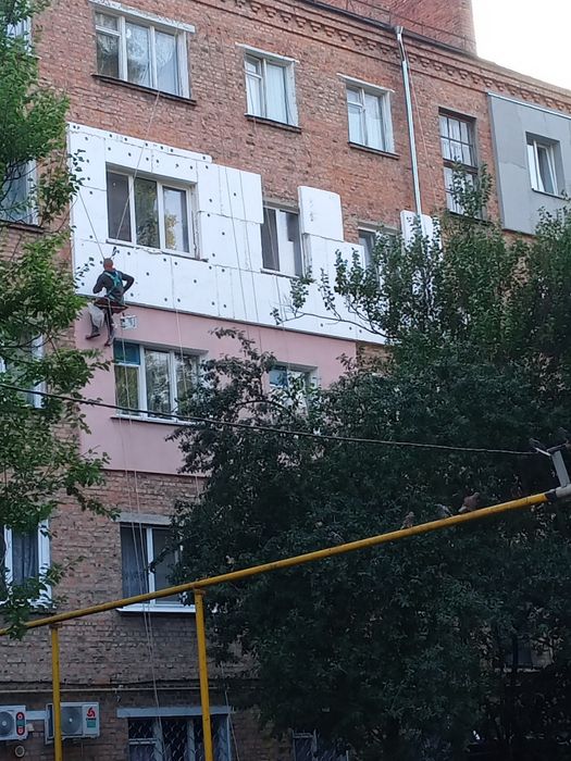 Промисловий альпінізм, утеплення фасадів