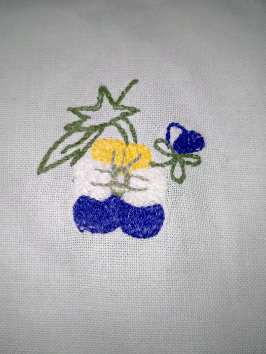 Obrus okrągły wyszywany