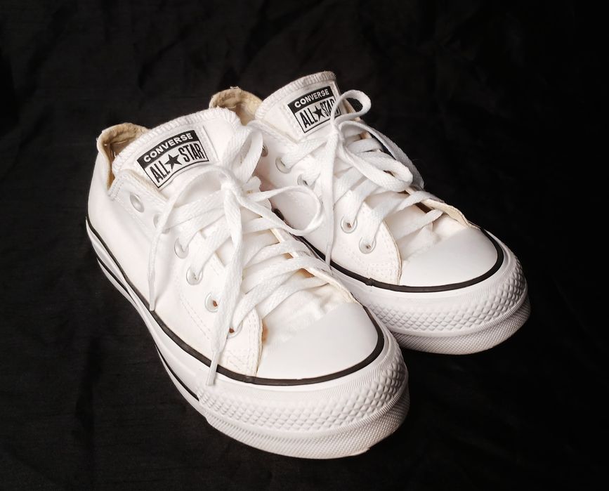 Жіночі кеди на платформі Converse All Star, 37,5
◾Стан ідеальний