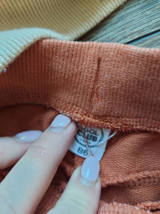 Zestaw chłopięcy bluza i spodnie rozmiar 86