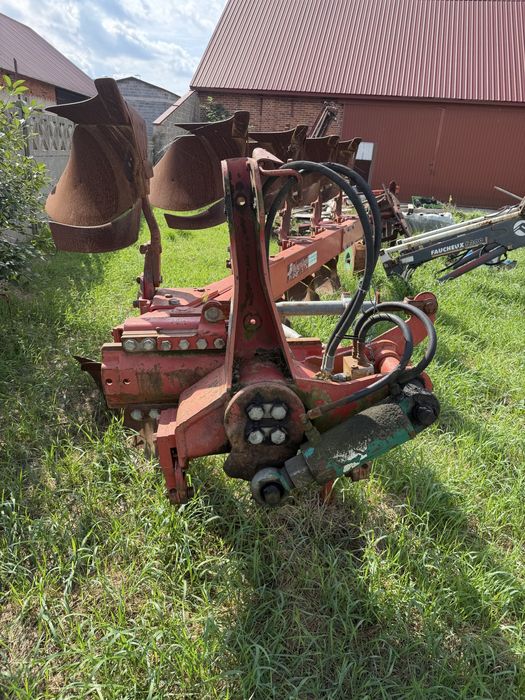 Pług Kverneland LB 85 5cio skibowy Obrotowy